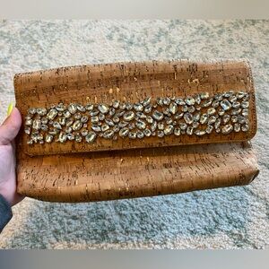 NWOT Lilly Pulitzer cork embellished clutch with magnet closure
